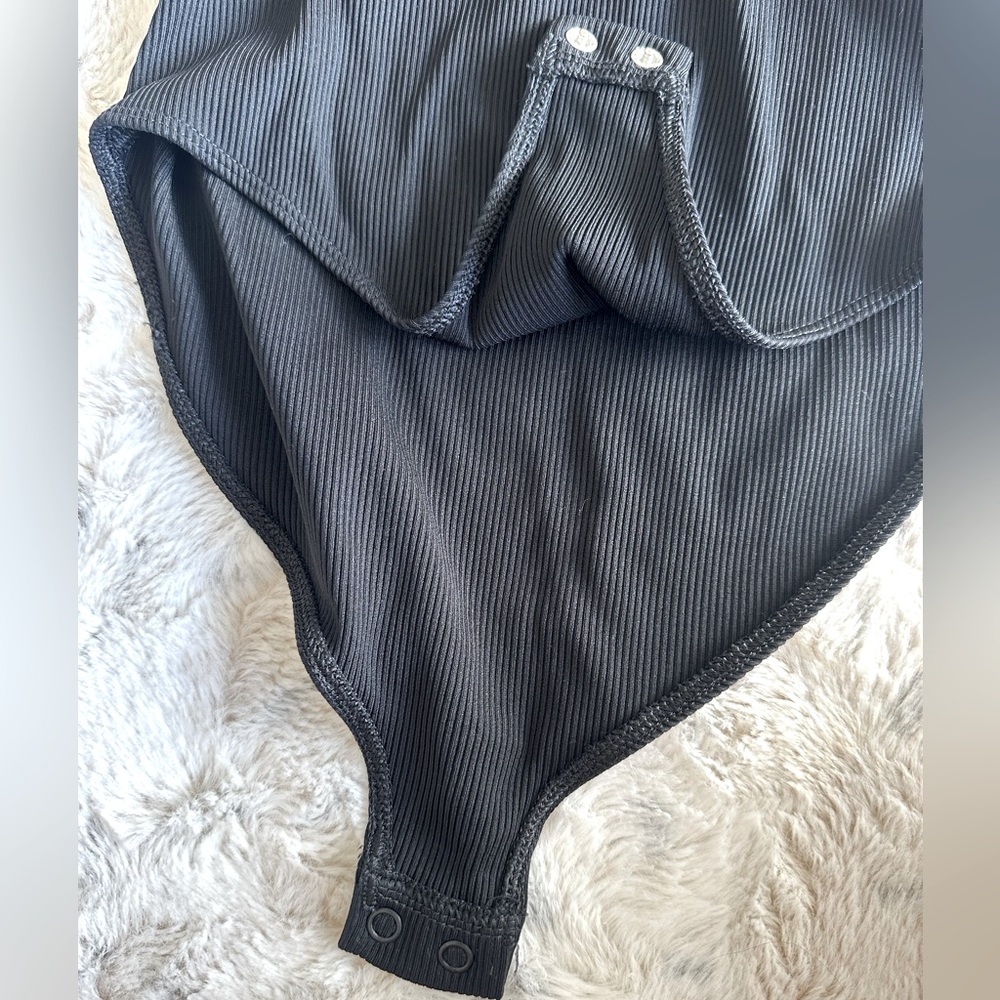 Black Ribbed Racer Back Body Express XS - Picture 4 of 6